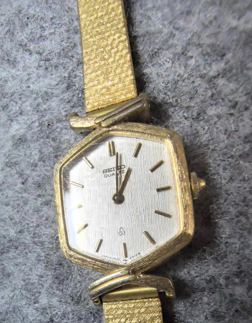 Rare Vintage 1980s Seiko Quartz Watch All Gold Plated 1400-5440 Rare Vintage 1980s Seiko Quartz Watch All Gold Plated 1400-5440