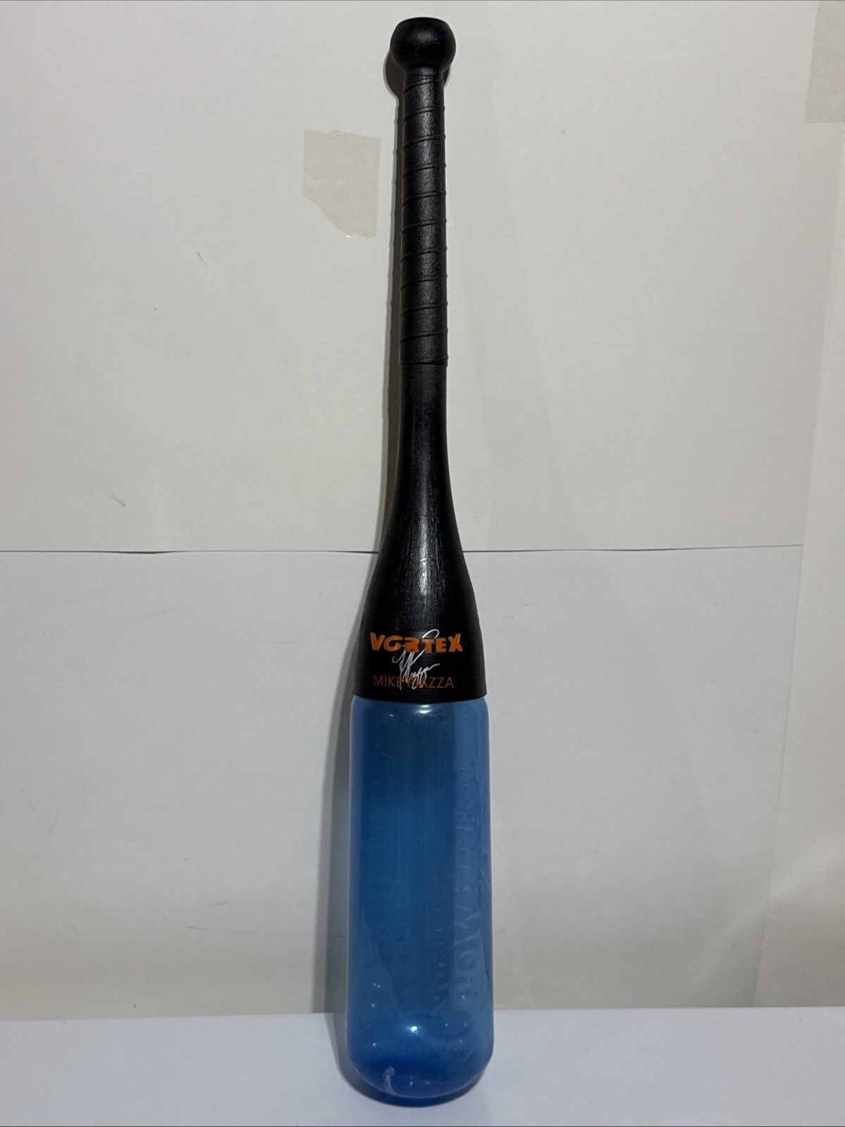 Vintage 2001 Larami Vortex Mike Piazza Air Pressure Power Baseball Bat Blue RARE Vintage 2001 Larami Vortex Mike Piazza Air Pressure Power Baseball Bat Blue RARE