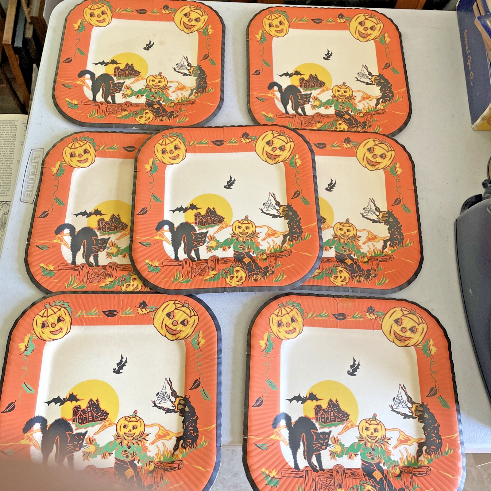 Lot 7 Vintage 1950s/60s Halloween Reed's Paper Party Plates, Pumpkin Black Cat Lot 7 Vintage 1950s/60s Halloween Reed's Paper Party Plates, Pumpkin Black Cat