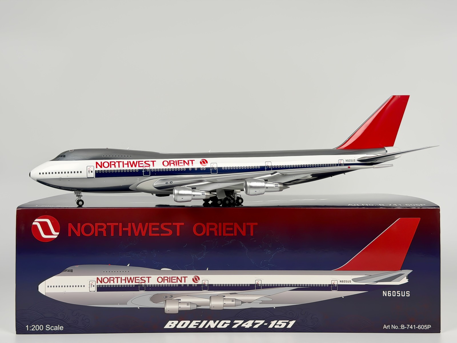 InFlight200 1:200 Northwest Orient Boeing 747-100 N605US Thermometer