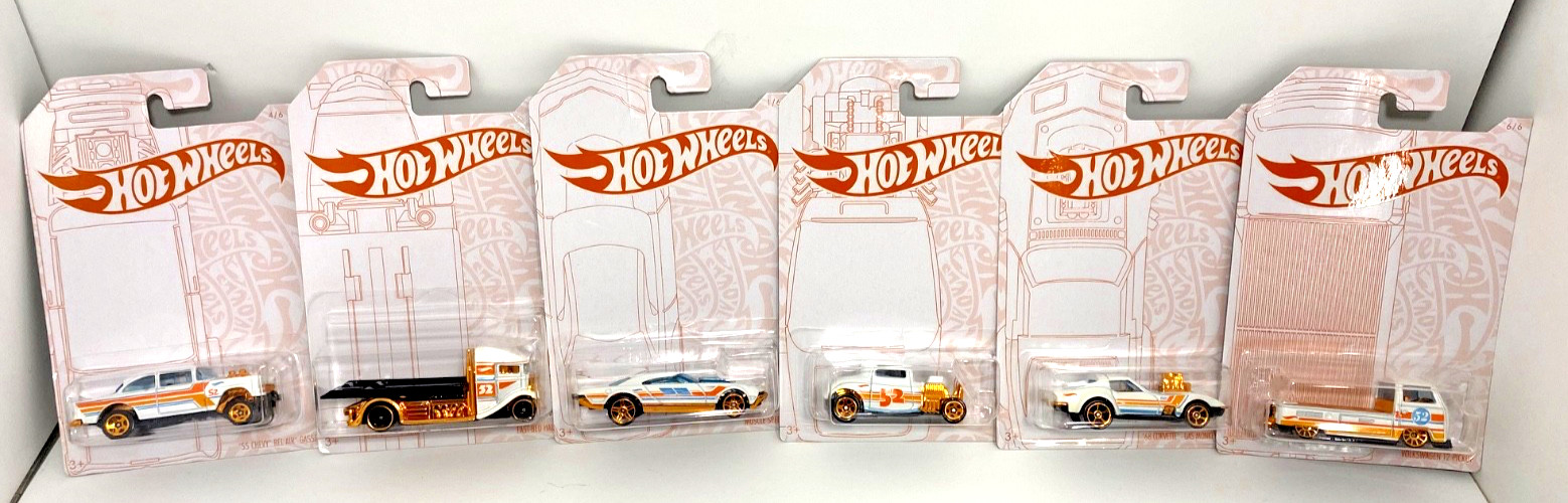 2020 Hot Wheels PEARL & CHROME Complete Set of 6 2020 Hot Wheels PEARL & CHROME Complete Set of 6