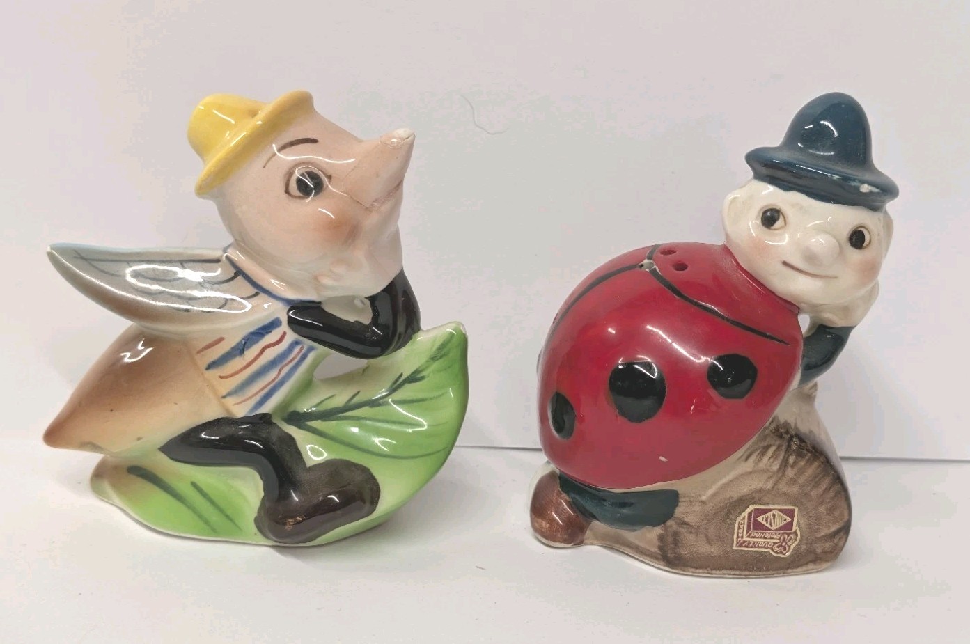 Vintage Consco Anthropomorphic Bee and Ladybug Salt Pepper Shaker Set Japan READ Vintage Consco Anthropomorphic Bee and Ladybug Salt Pepper Shaker Set Japan READ