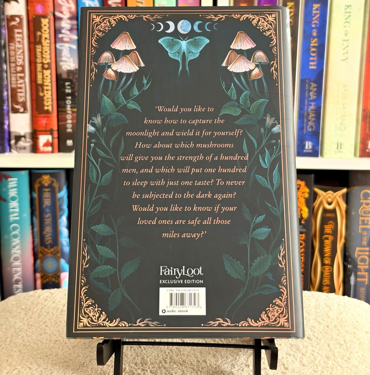 FairyLoot Lore of the Wilds Analeigh Sbrana Signed Exclusive Hardcover FairyLoot Lore of the Wilds Analeigh Sbrana Signed Exclusive Hardcover