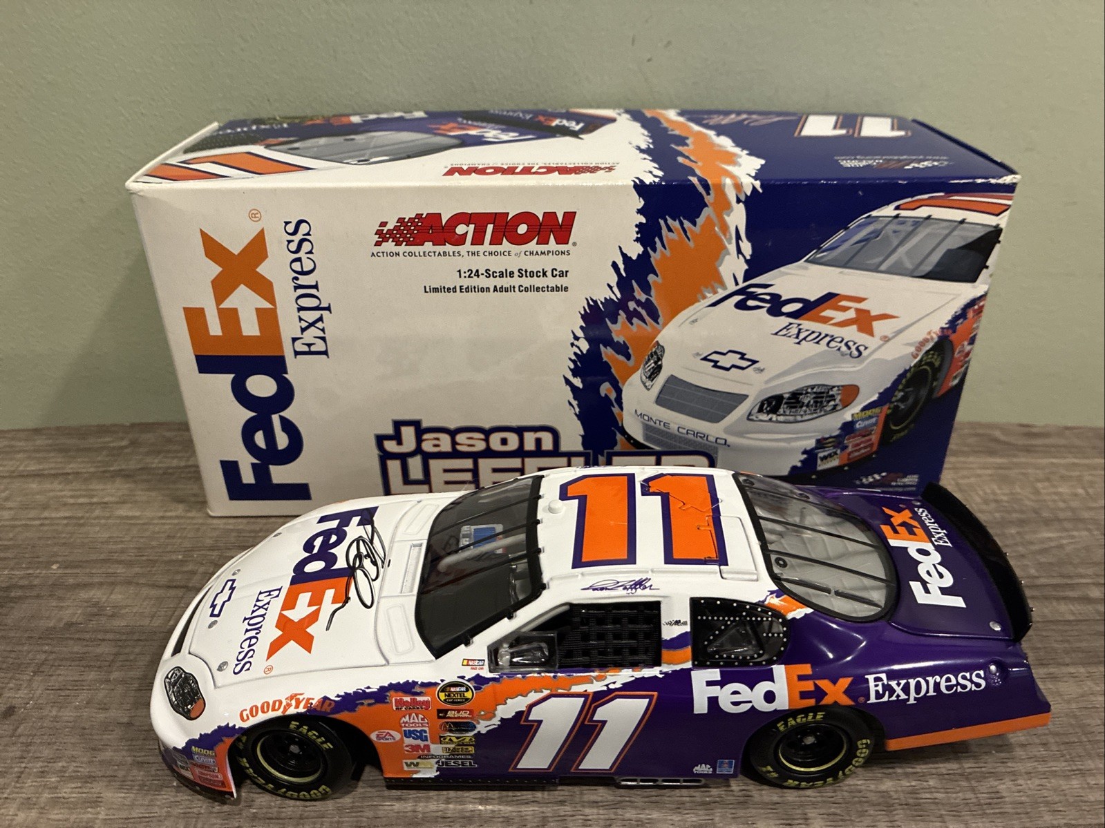 Action 2005 Jason Leffler #11 Chevrolet 1:24 Autographed FedEx Express NASCAR Action 2005 Jason Leffler #11 Chevrolet 1:24 Autographed FedEx Express NASCAR