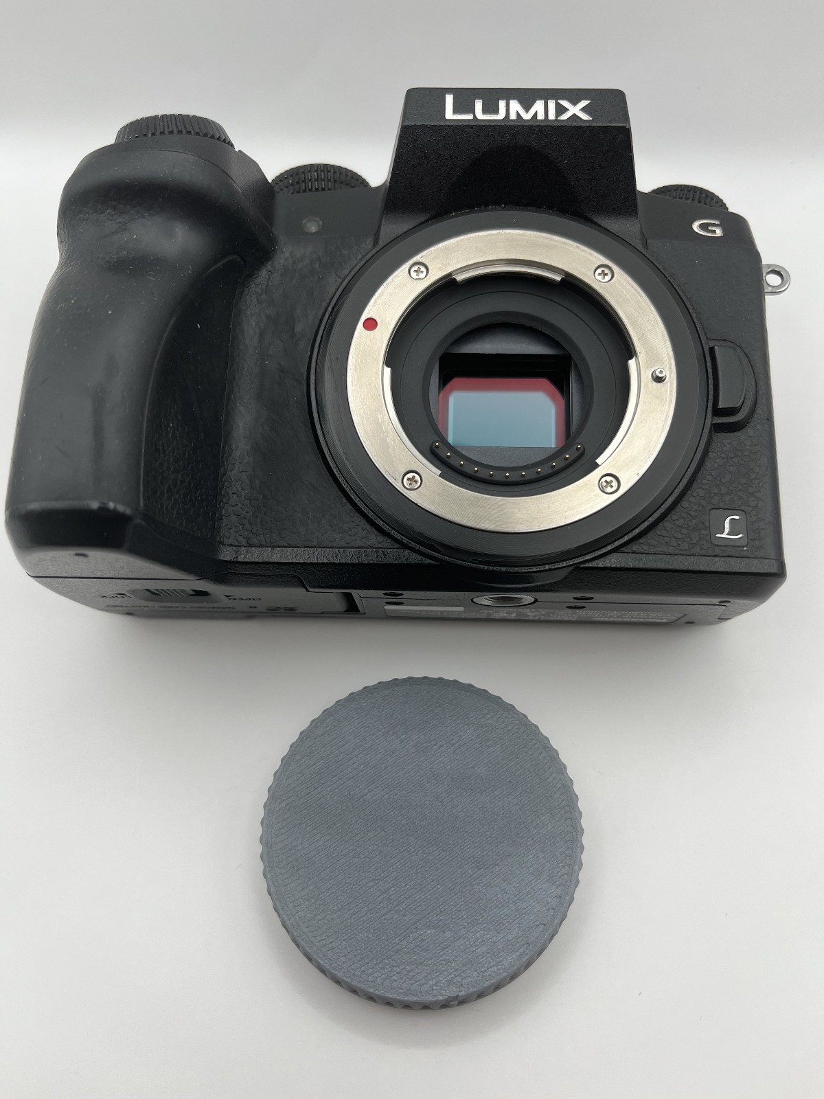 Panasonic Lumix DMC-G7 Mirrorless Micro 4/3 Digital Camera Black Body Only Panasonic Lumix DMC-G7 Mirrorless Micro 4/3 Digital Camera Black Body Only