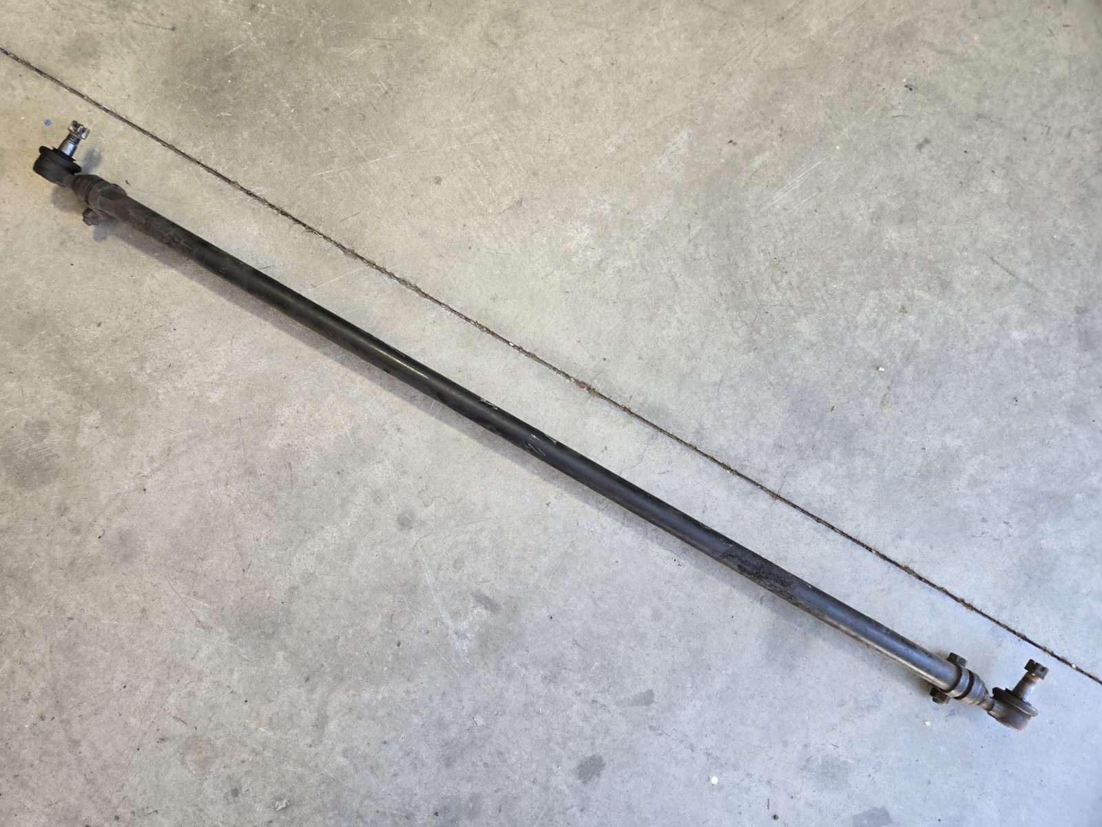 1993-1997 Toyota Land Cruiser FZJ80 Lexus LX450 FRONT AXLE STEERING TIE ROD ends