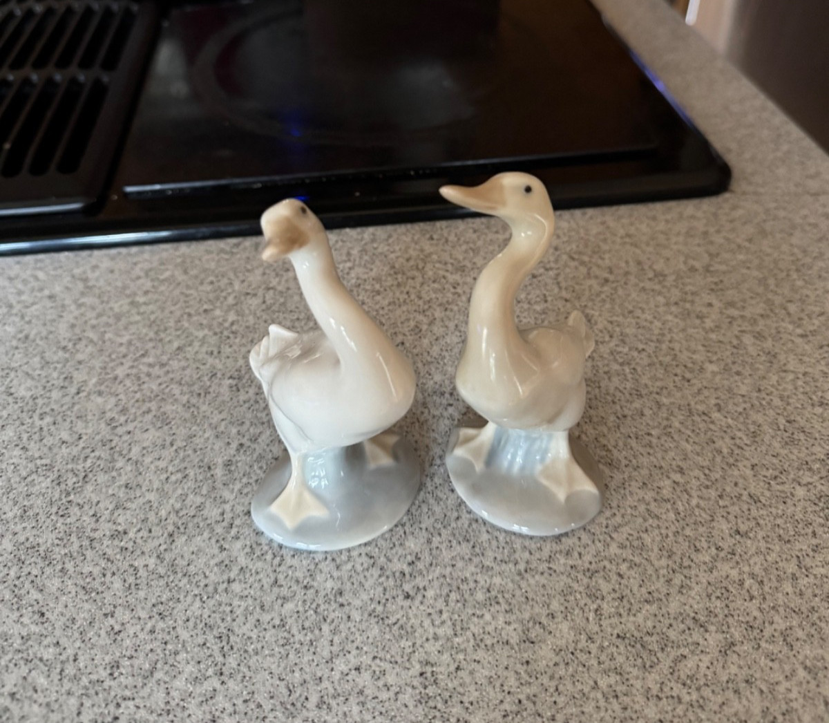 Lladro Porcelain Geese Goose Swan, Set of 2 Figurines Retired Handmade Spain