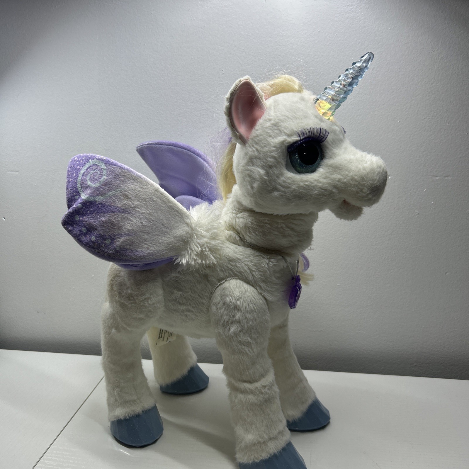 FurReal Friends StarLily My Magical Unicorn Interactive Animatronic Plush Hasbro FurReal Friends StarLily My Magical Unicorn Interactive Animatronic Plush Hasbro