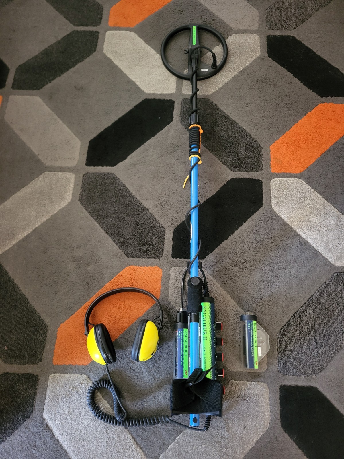 minelab excalibur ii metal detector Tested Works Great W Xtra Battery & Charger minelab excalibur ii metal detector Tested Works Great W Xtra Battery & Charger