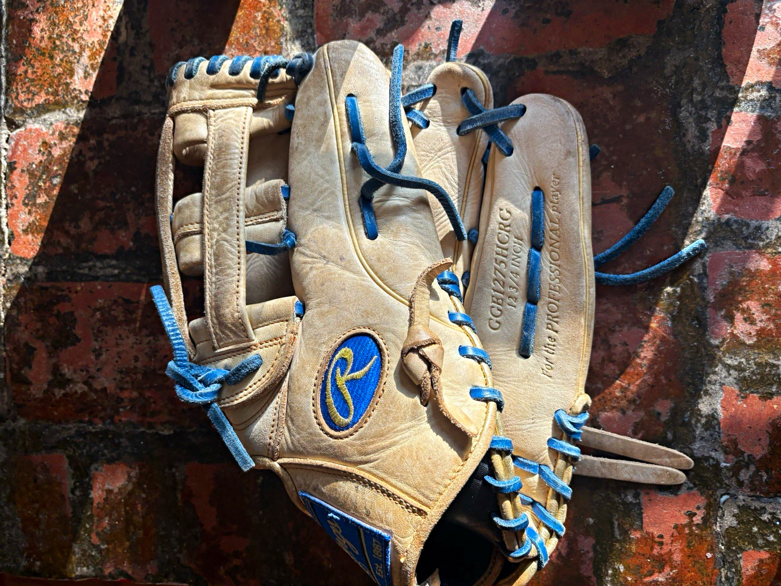 Rawlings Gold Glove Elite GGE1275HCRC 12.75 LHT Outfield Basket Web Right Throw.