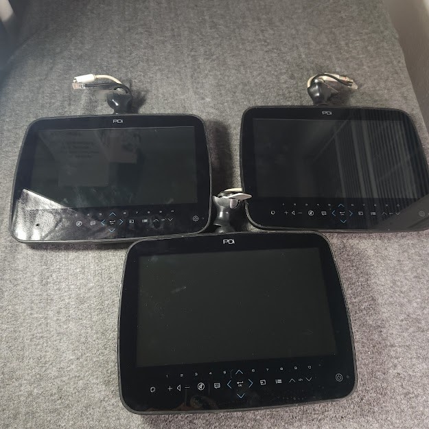 LOT OF 3 PDi Communication Systems Inc Persona P14W LCD Monitor PDI-P14W Read