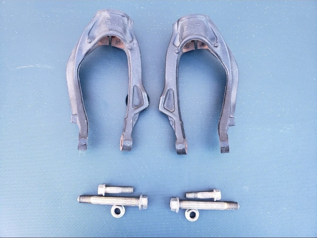 03-07 Honda Accord Front Fork Shock DAR & DAL Strut Bolts 03 04 05 06 07 OEM 03-07 Honda Accord Front Fork Shock DAR & DAL Strut Bolts 03 04 05 06 07 OEM