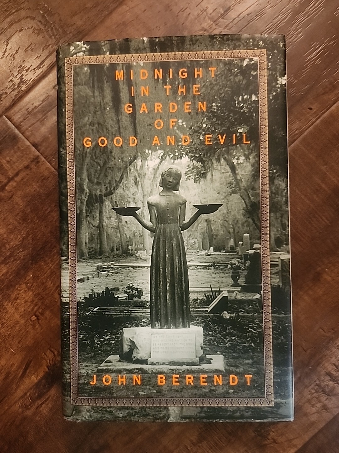 SIGNED John Berendt MIDNIGHT IN THE GARDEN OF GOOD AND EVIL 1994 7th Printing