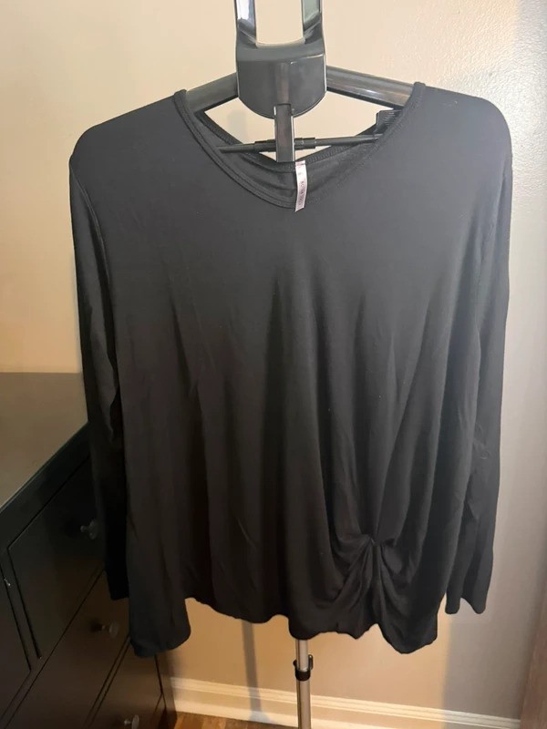 Cool Melon Black Knot-Front Long-Sleeve Top Size 2XL