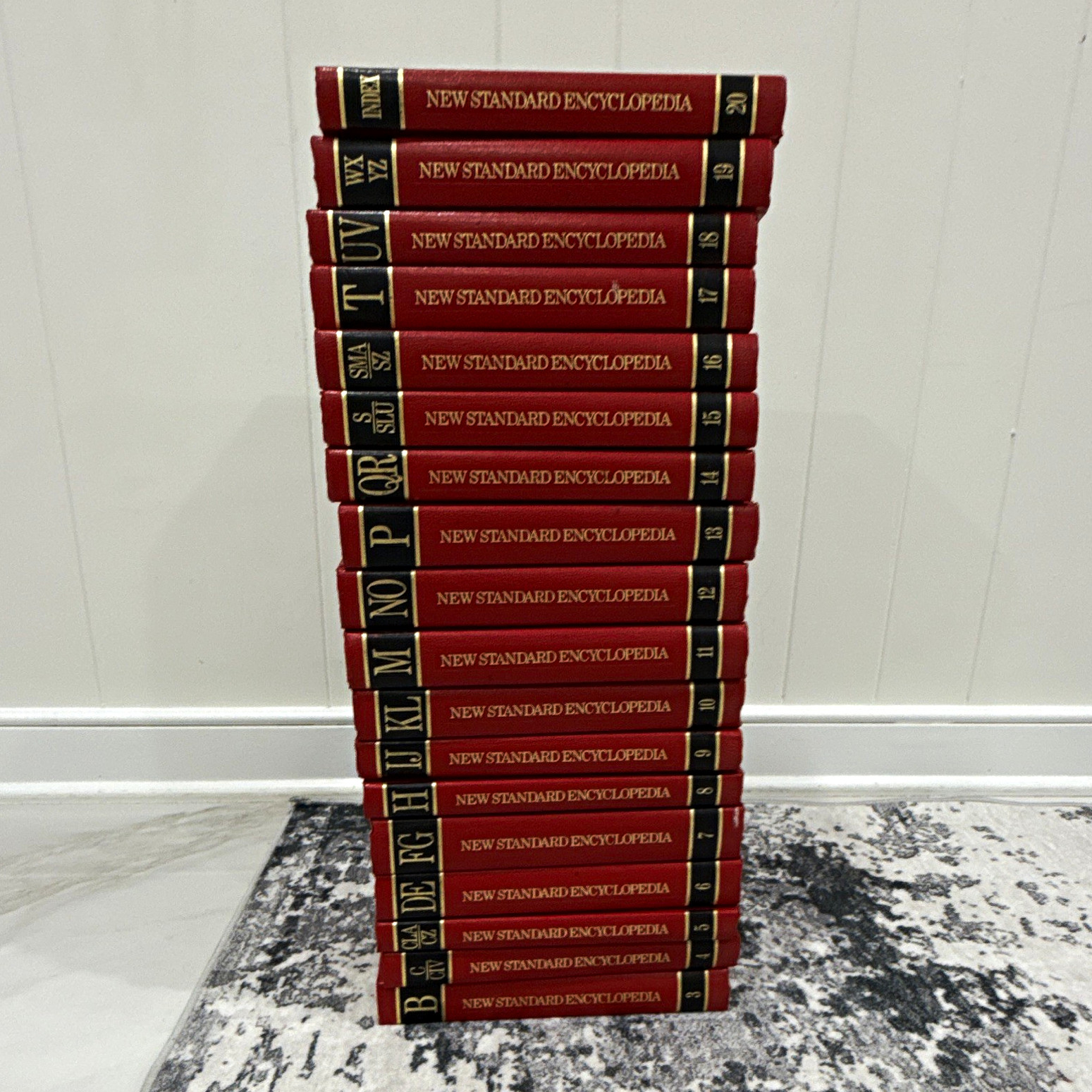 New Standard Encyclopedia Hardcover Collection Set Volumes 1-20 w/ Index New Standard Encyclopedia Hardcover Collection Set Volumes 1-20 w/ Index