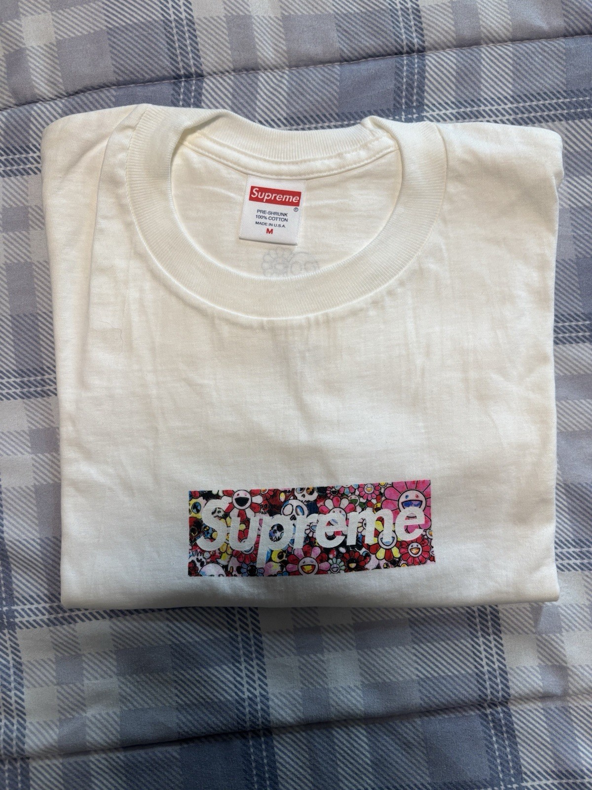 Supreme x Takashi Murakami Tee COVID-19 Relief Box Logo (SS20)(NEVER WORN) Supreme x Takashi Murakami Tee COVID-19 Relief Box Logo (SS20)(NEVER WORN)