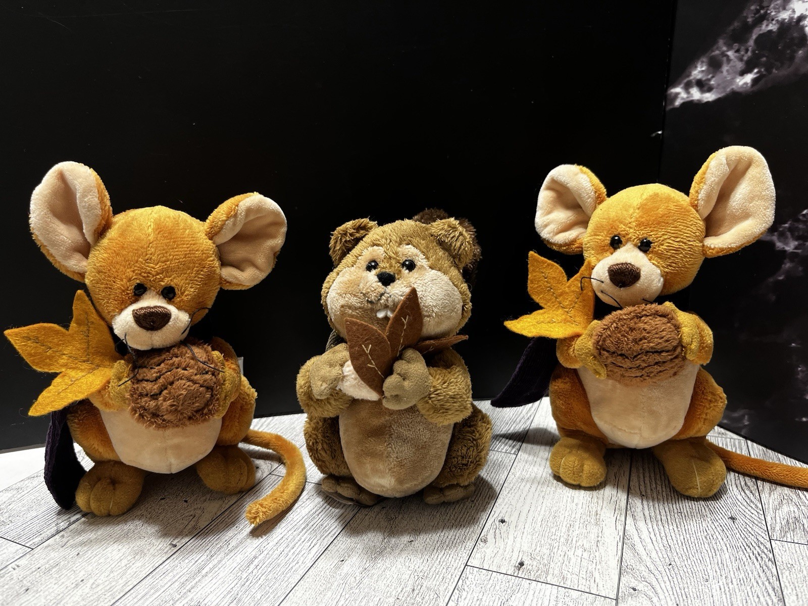 GUND Field Mice & squirrel Plush Stuffed Animals Lot of 3 Vintage 1988 MPN 88338 GUND Field Mice & squirrel Plush Stuffed Animals Lot of 3 Vintage 1988 MPN 88338