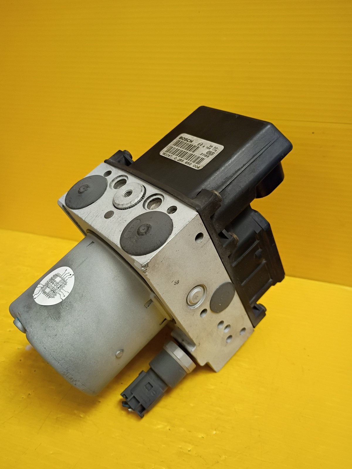 Refurbished ABS Brake Pump Module 2000-2001 BMW X5, E53 | 0 265 225 009 Refurbished ABS Brake Pump Module 2000-2001 BMW X5, E53 | 0 265 225 009