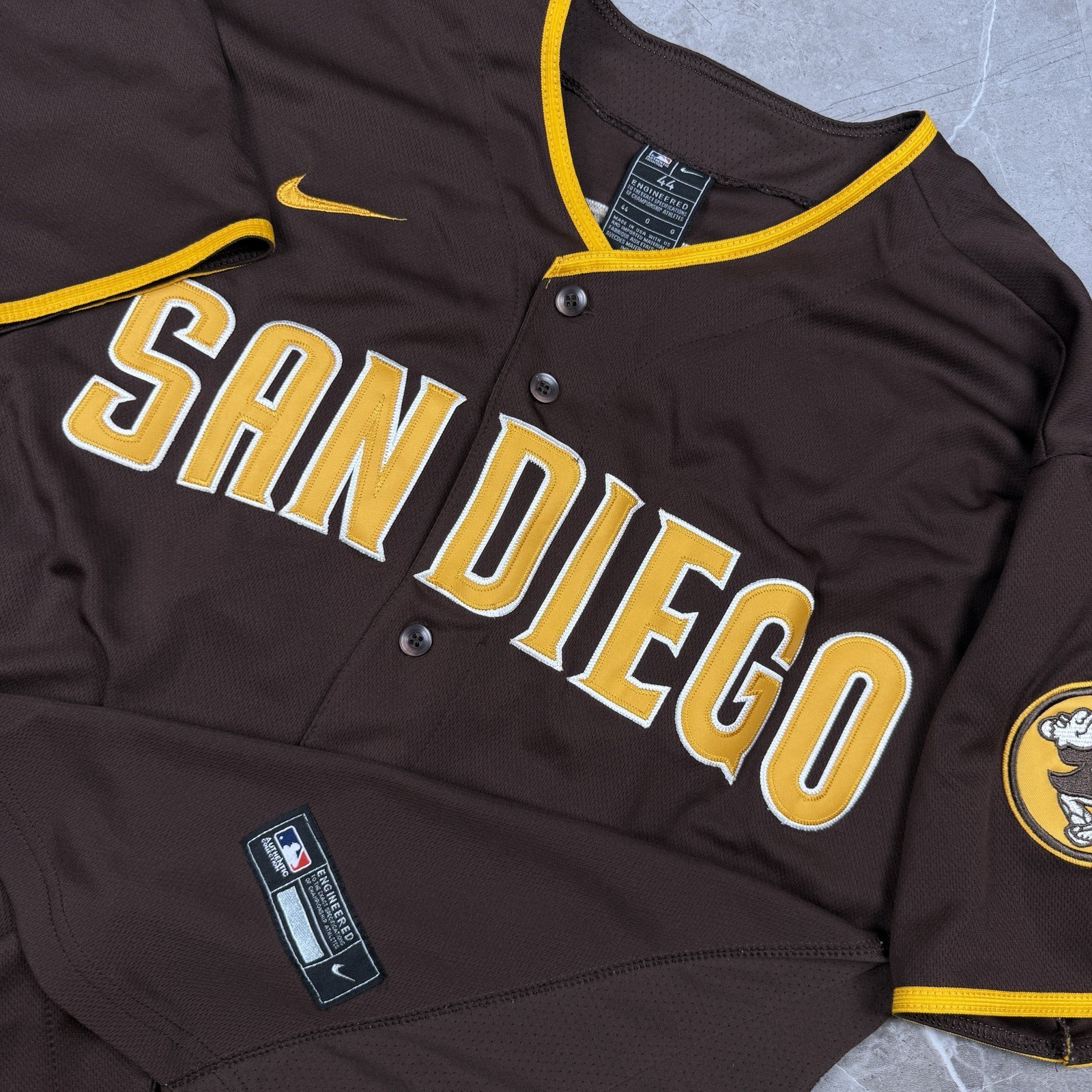Nike San Diego Padres Fernando Tatis Size 44 Brown Men’s Jersey Nike San Diego Padres Fernando Tatis Size 44 Brown Men’s Jersey