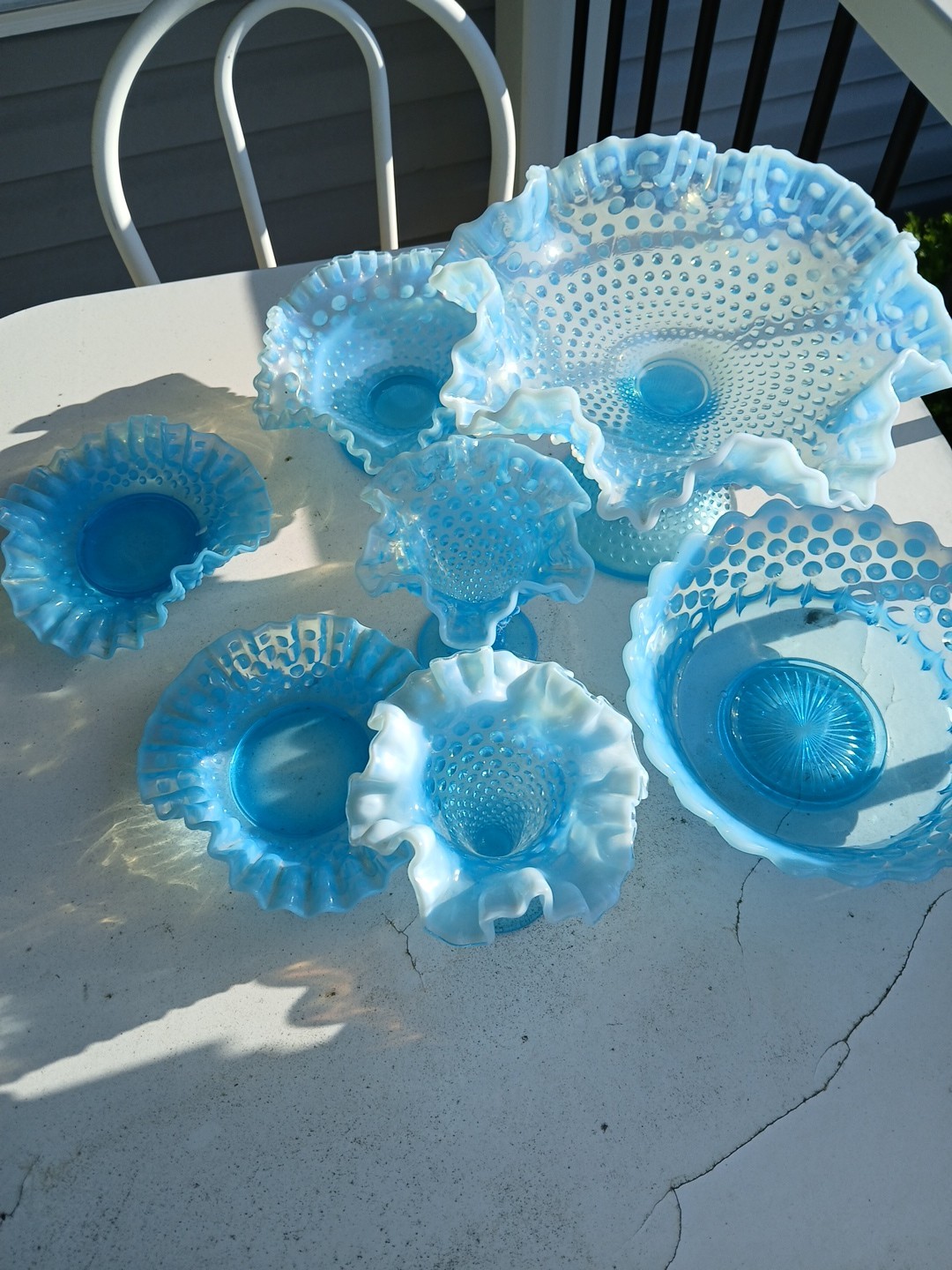 Fenton Blue Hobnail Lot No Chipps Or Cracks. Lot 7 Nice Pieces Fenton Blue Hobnail Lot No Chipps Or Cracks. Lot 7 Nice Pieces
