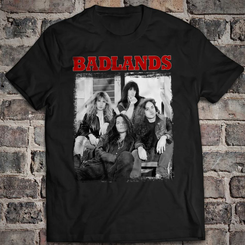 Badlands Vintage Classic Hard Rock Band Music Fan Graphic T-Shirt