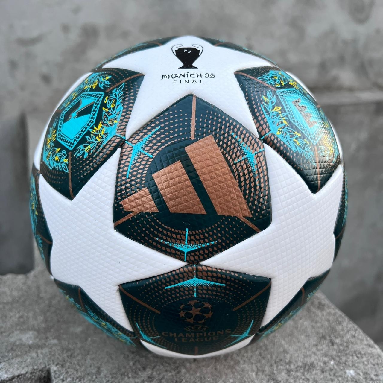 adidas Finale Munich UCL Champions League 2024\\25 Match Official Ball Size 5 adidas Finale Munich UCL Champions League 2024\\25 Match Official Ball Size 5