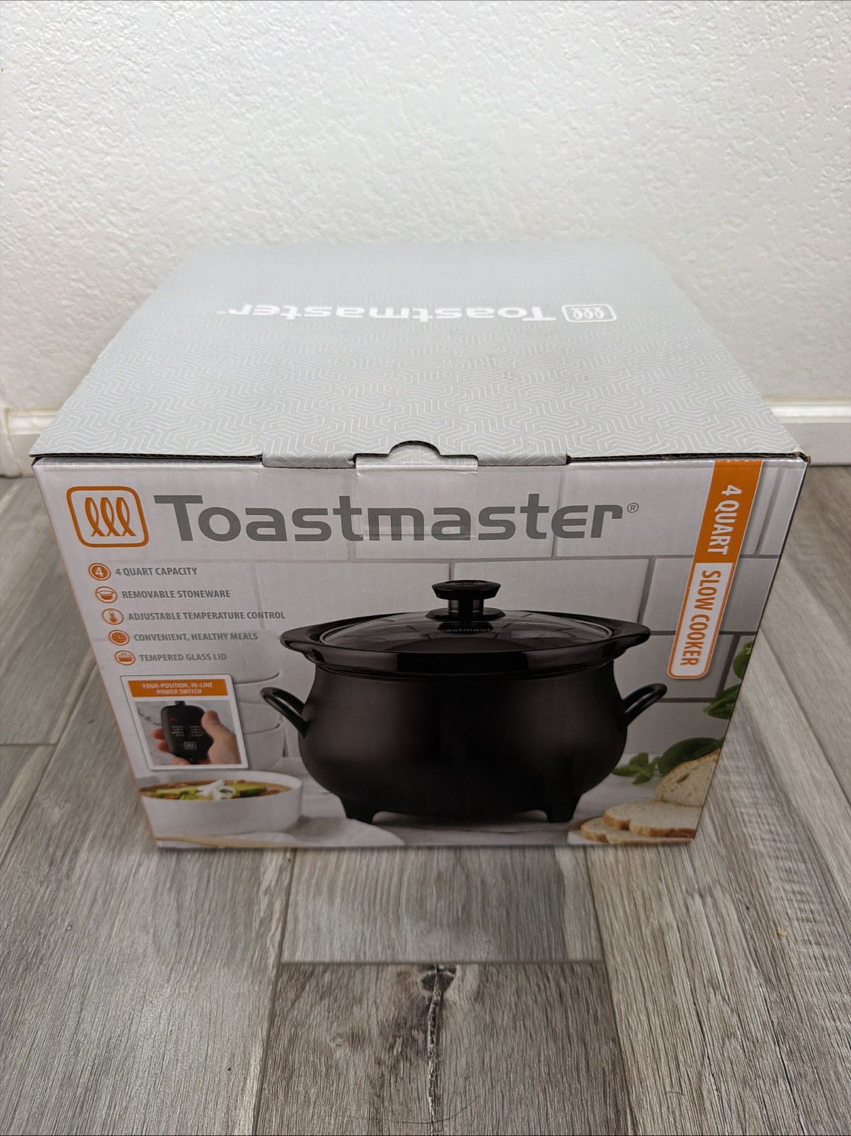 Toastmaster 4 Qt Slow Cooker with Removable Stoneware Cauldron Shape - Halloween