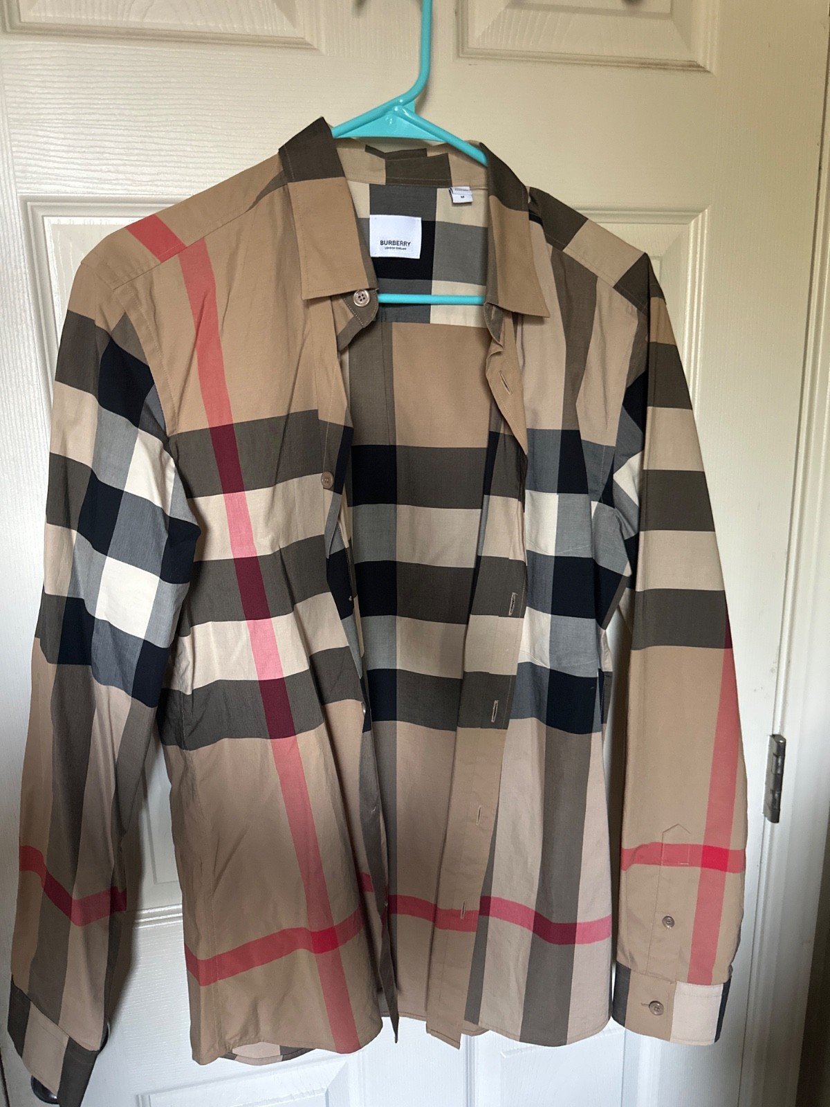 Authentic Burberry poplin shirt size M - Excellent pre owned condition