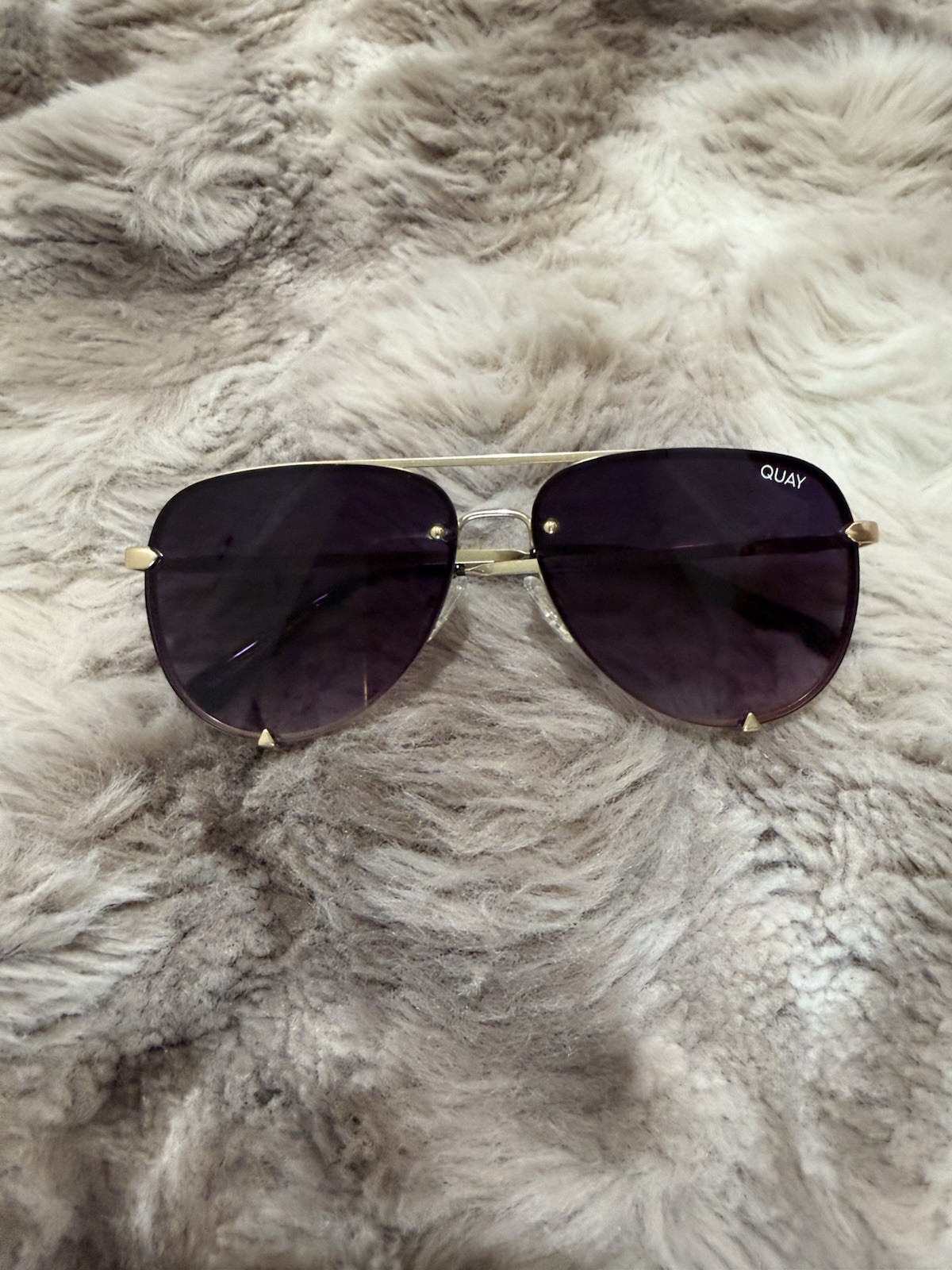 Quay Australia Key Rimless Mini Sunglasses Gold Purple Fade Aviator⁠