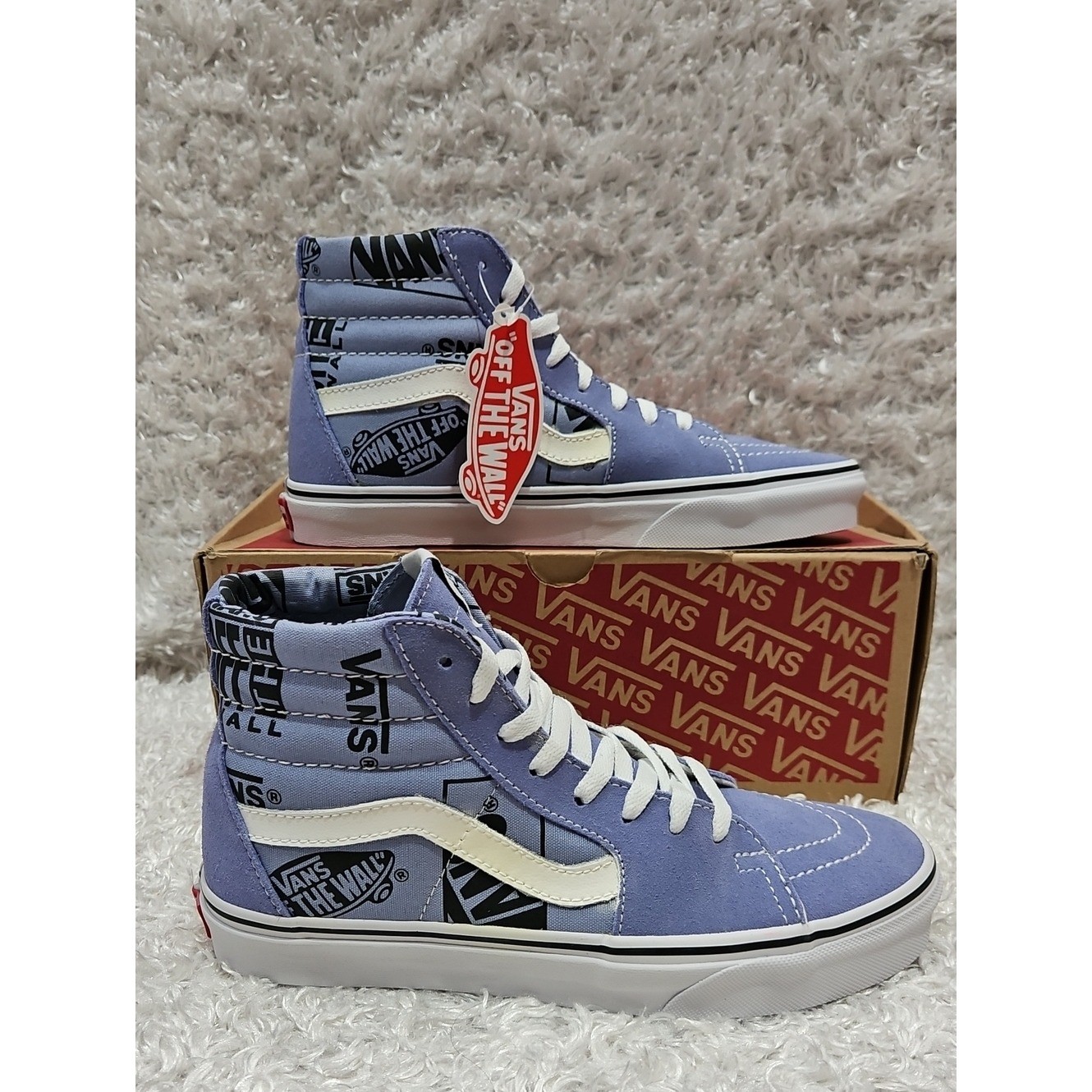 Vans Lavender and White High Top Sk8-Hi Sneakers Leather Suede Canvas Upper Vans Lavender and White High Top Sk8-Hi Sneakers Leather Suede Canvas Upper