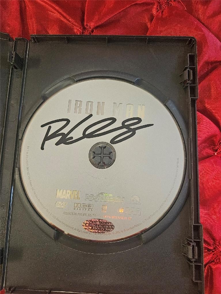 ROBERT DOWNEY JR HAND SIGNED AUTOGRAPHED DVD DISC MARVEL IRON MAN MOVIE WITH COA