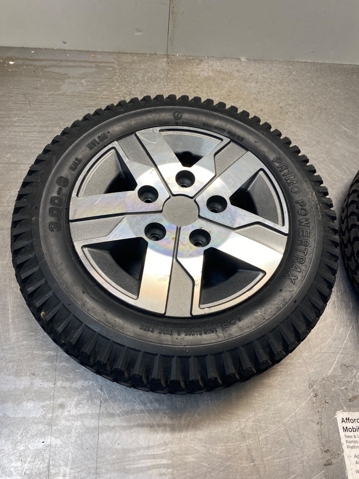 PAIR Invacare TDX SP2 Drive Wheels Tires FLAT FREE 3.00-8 14\ PAIR Invacare TDX SP2 Drive Wheels Tires FLAT FREE 3.00-8 14\