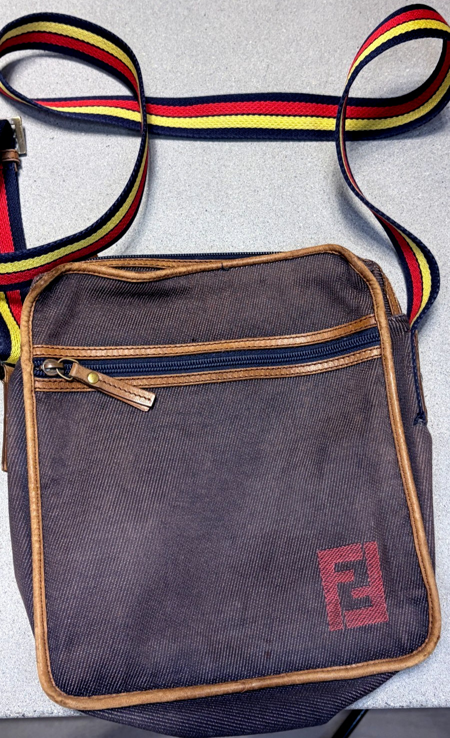 FENDI -- RARE Vintage Unisex messenger bag - PRICE DROP