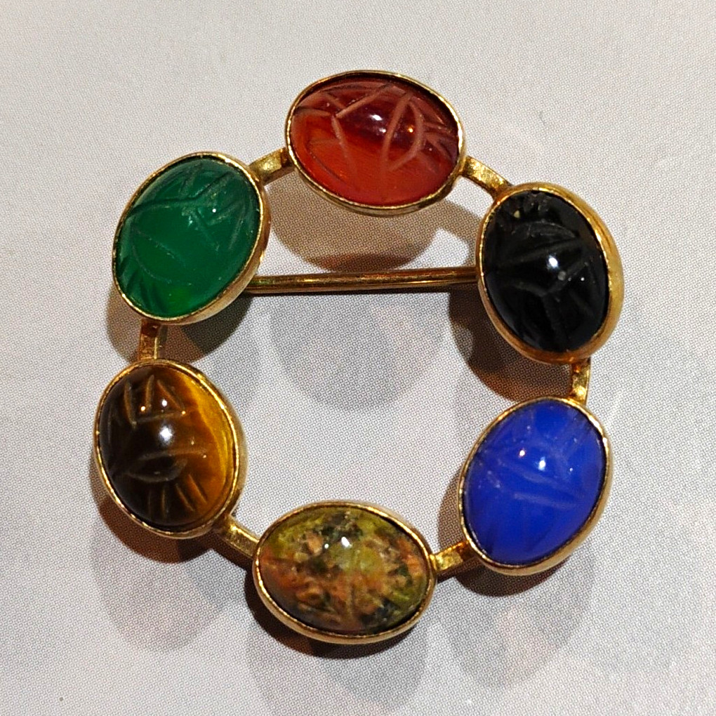 Vintage Wells 14K GF Scarab Circle Brooch Egyptian Revival Multi Gemstone Wreath
