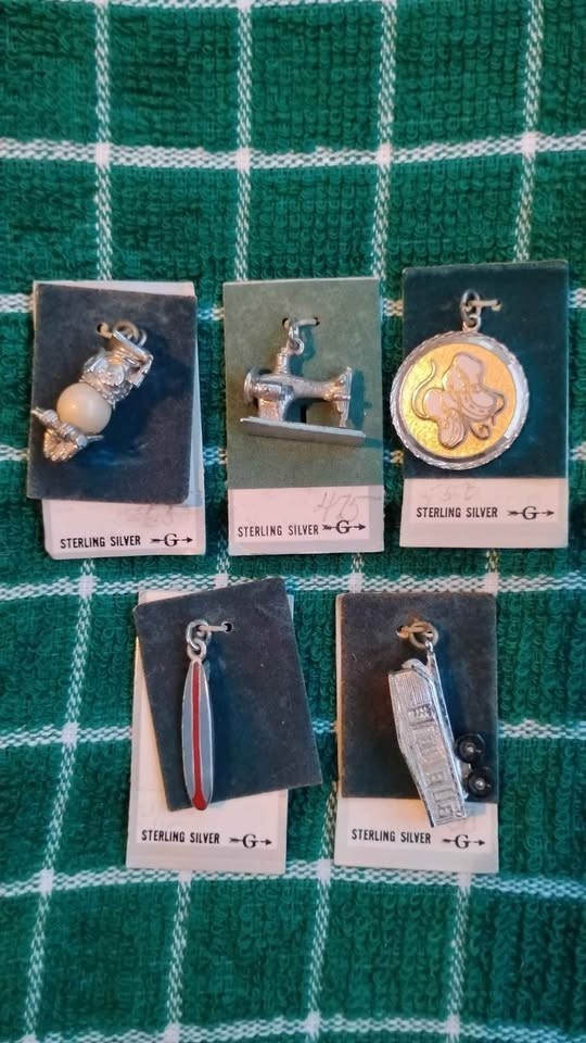 VINTAGE STERLING SILVER CHARMS LOT VINTAGE STERLING SILVER CHARMS LOT