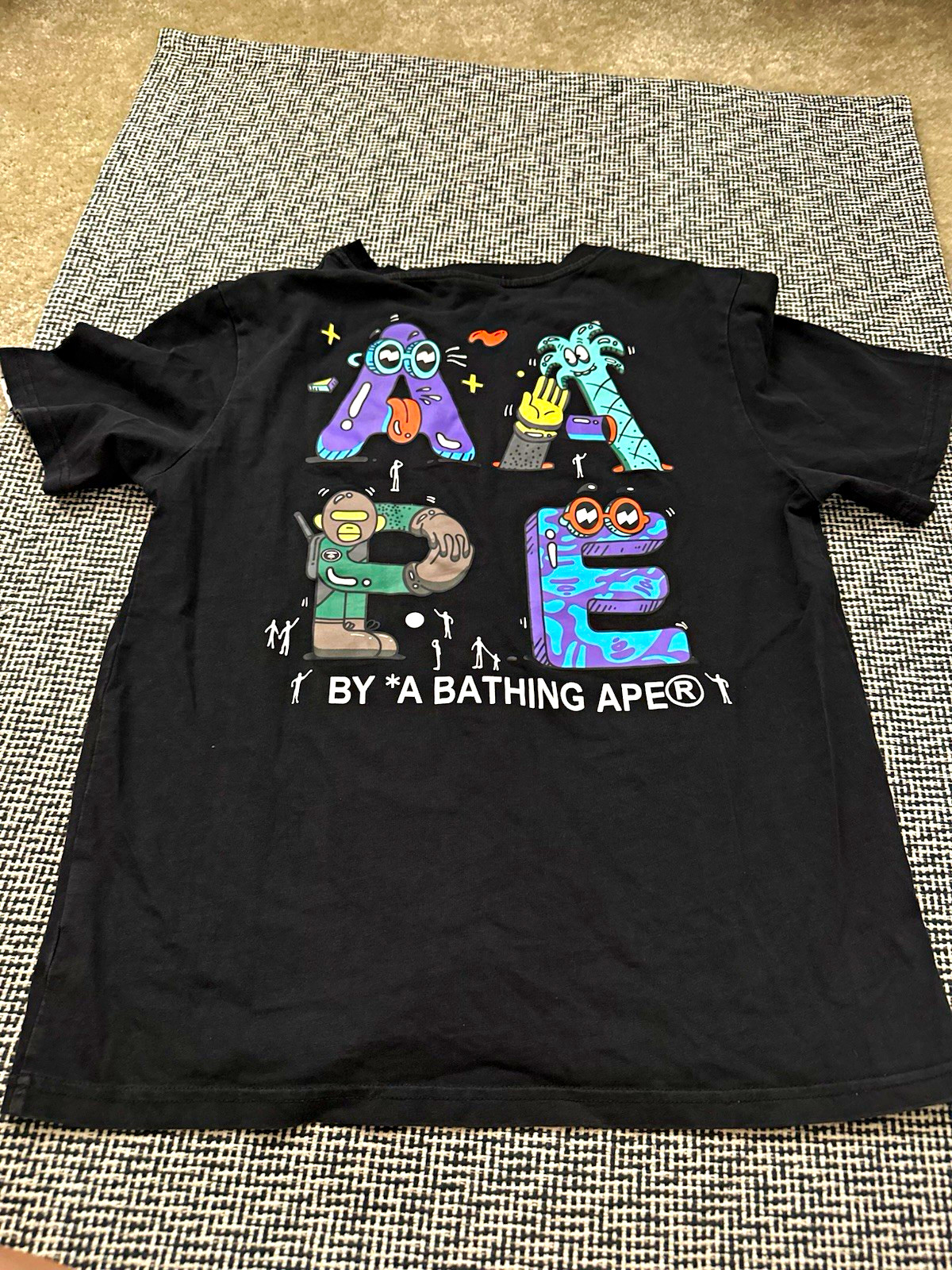 Aape By A Bathing Ape Men\'s Graphic Print T-Shirt Black Crew Neck Size L Aape By A Bathing Ape Men\'s Graphic Print T-Shirt Black Crew Neck Size L