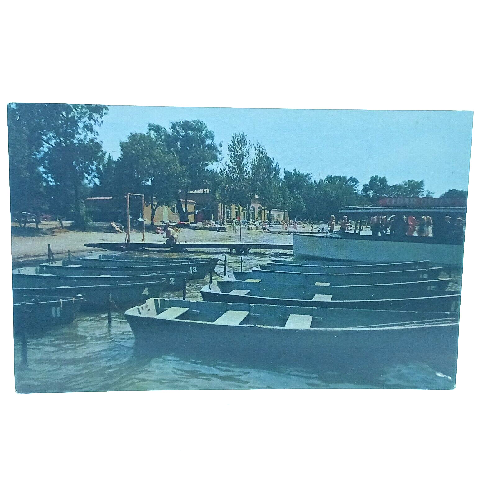Crystal Lake Illinois Recreation Building and Boat Dock Cedar Queen Postcard UNP