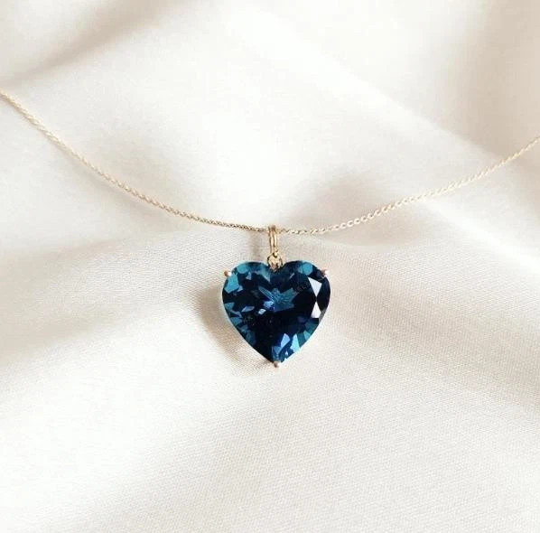 23.50 Ct London Blue Topaz Pendant Sweet Heart Cut Gold Tone Jewelry With Chain
