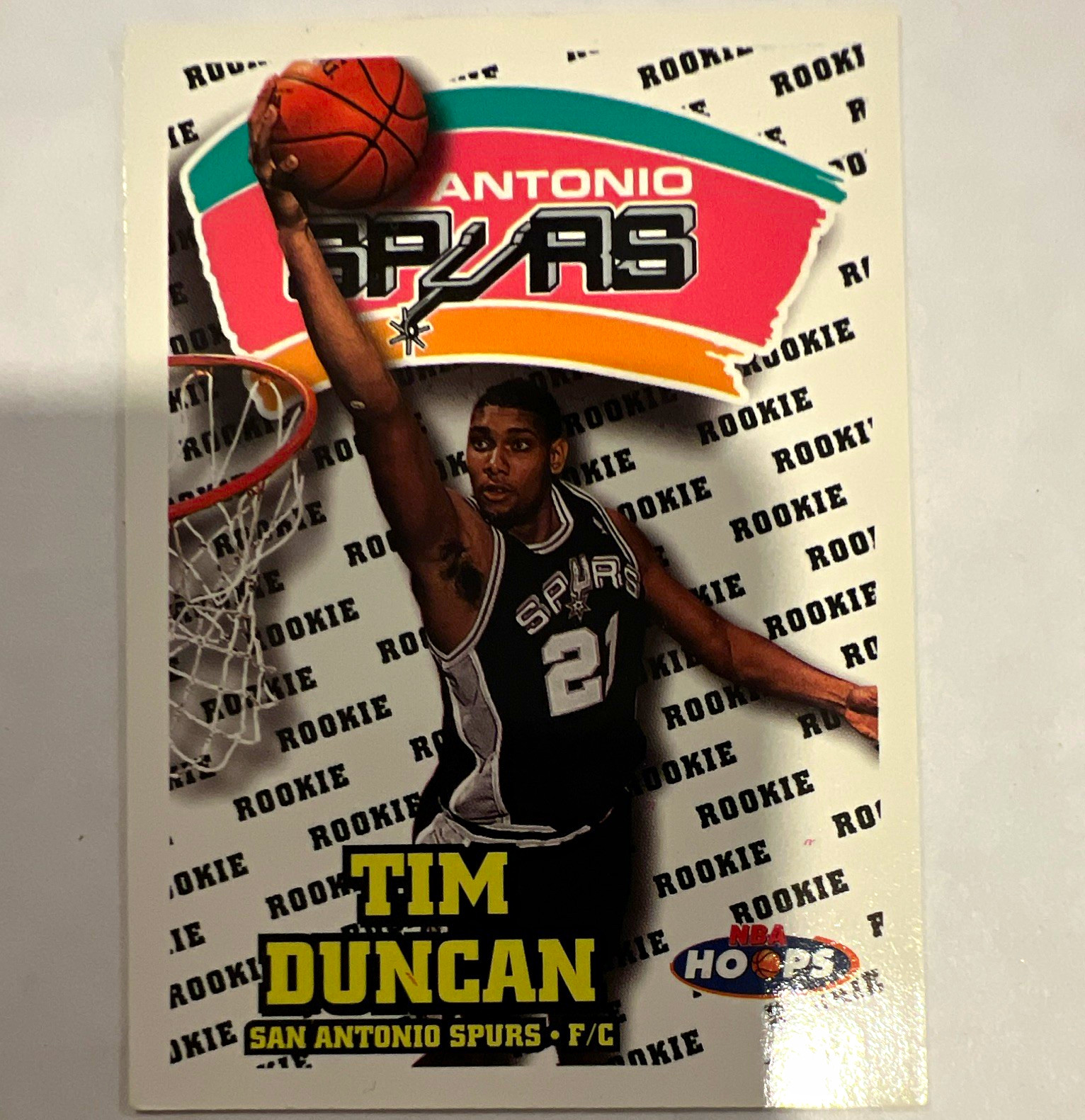 SkyBox 1997-98 NBA Hoops Tim Duncan Rookie Base Set #166 San Antonio Spurs