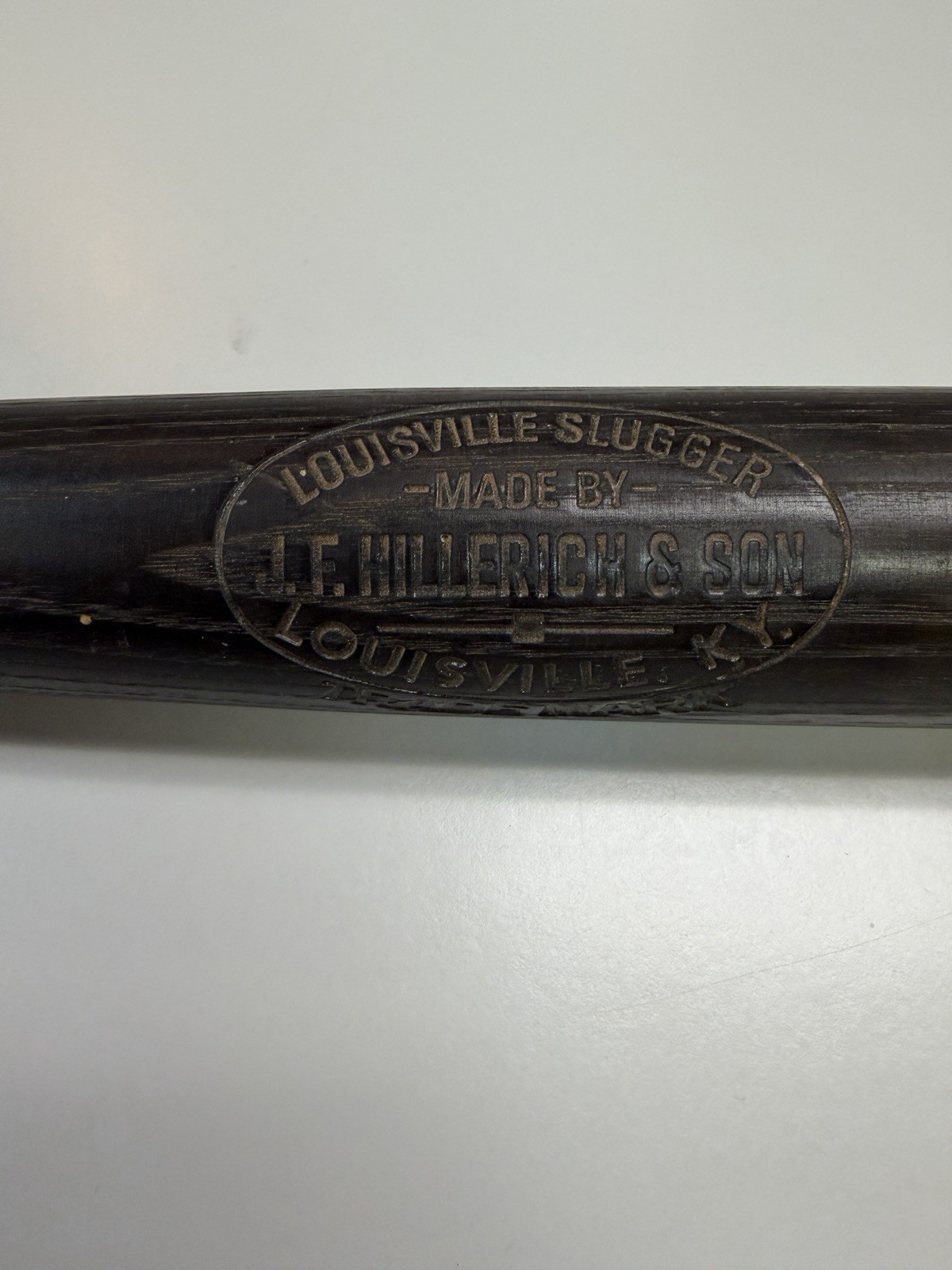1910s Shoeless Joe Jackson Louisville Slugger JF Hillerich & Son Vintage Bat 1910s Shoeless Joe Jackson Louisville Slugger JF Hillerich & Son Vintage Bat
