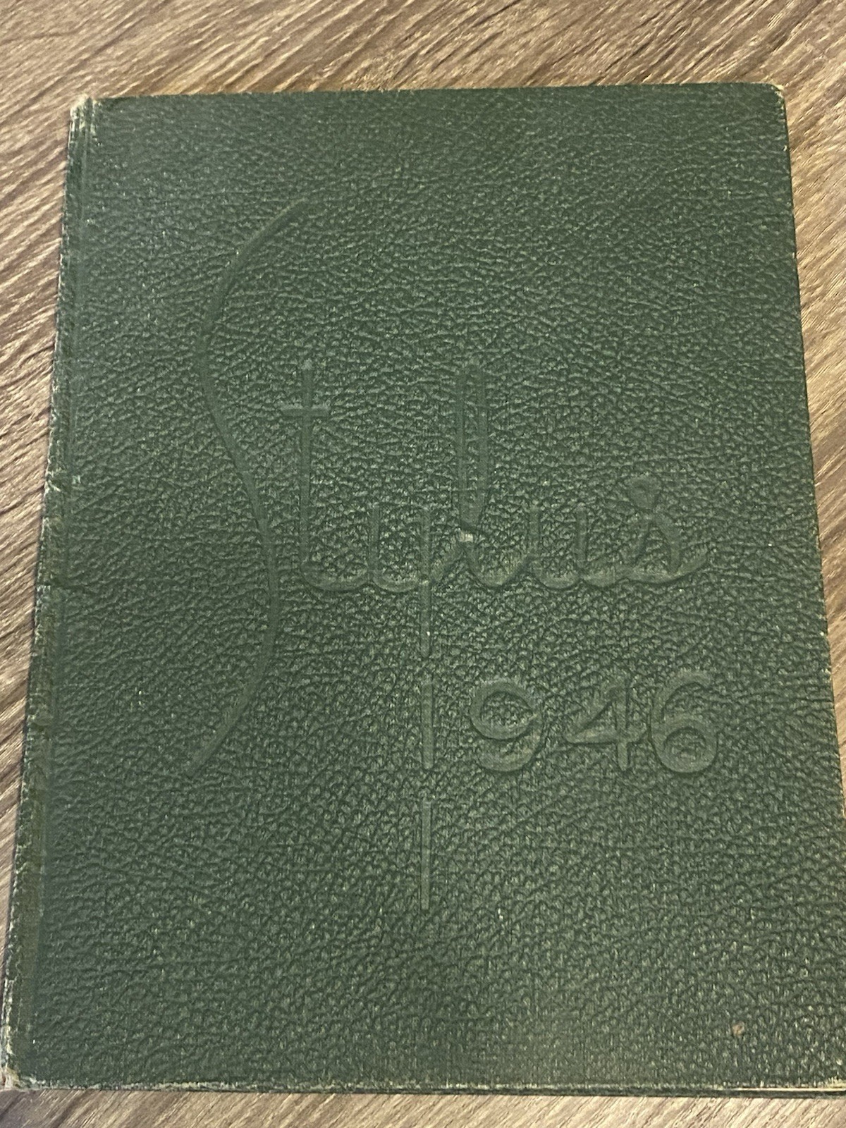 1946 GLENDALE HIGH SCHOOL YEARBOOK, GLENDALE, CALIFORNIA