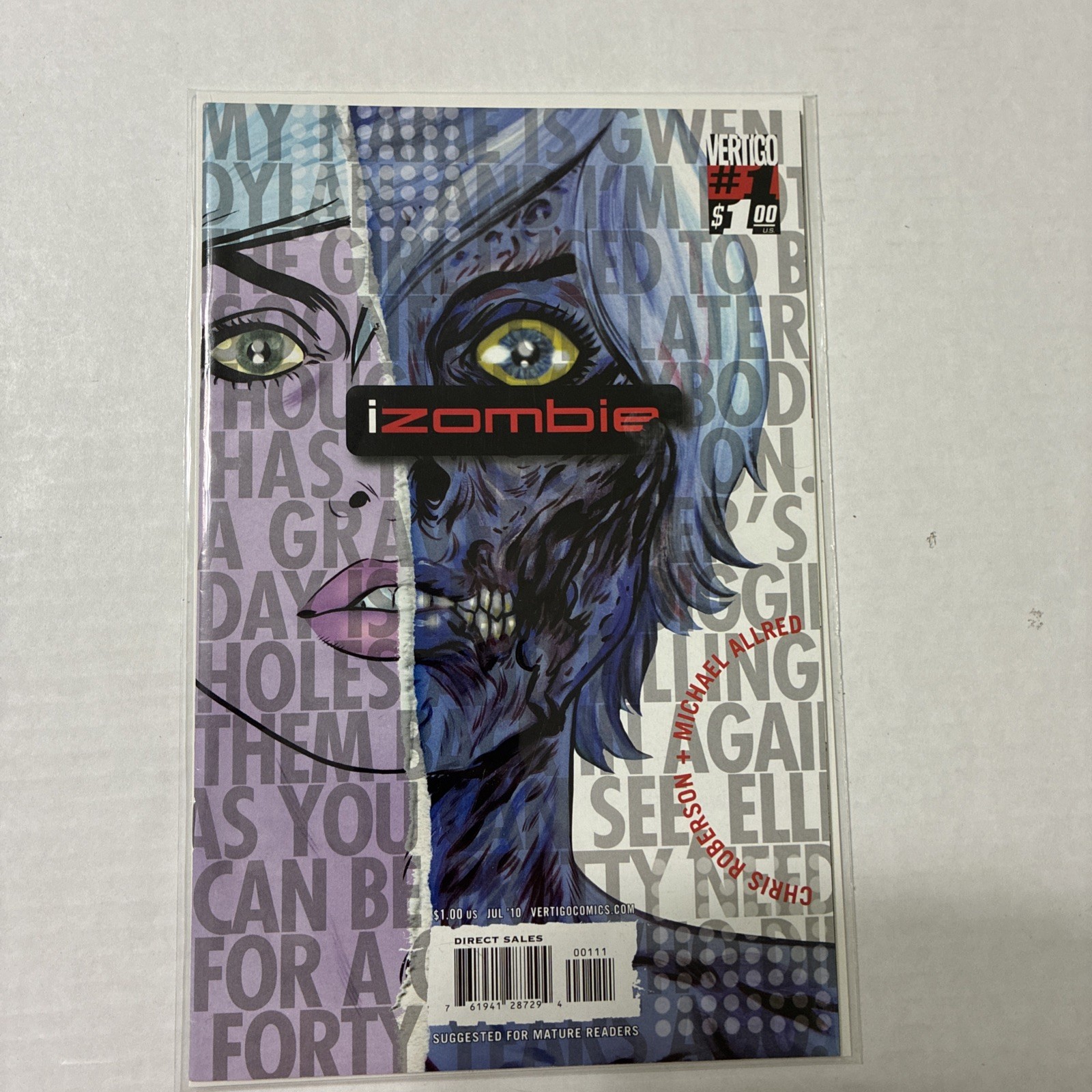 I, Zombie-Izombie #1 (DC Comics July 2010)