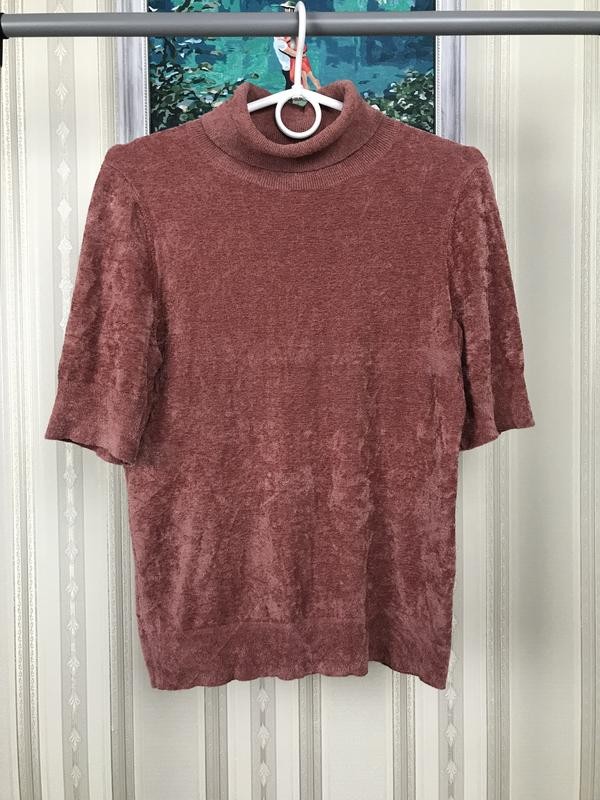 COS Burgundy Velvet Turtleneck T-Shirt T-Shirt Size XS COS Burgundy Velvet Turtleneck T-Shirt T-Shirt Size XS