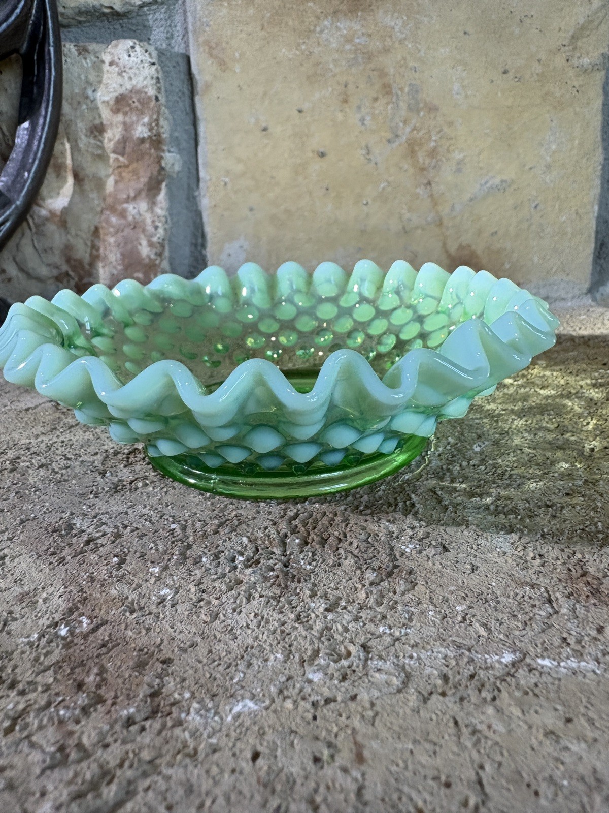 Vintage Fenton Lime Green Hobnail Opalescent Vaseline Jar EXCEPTIONAL COLOR RARE