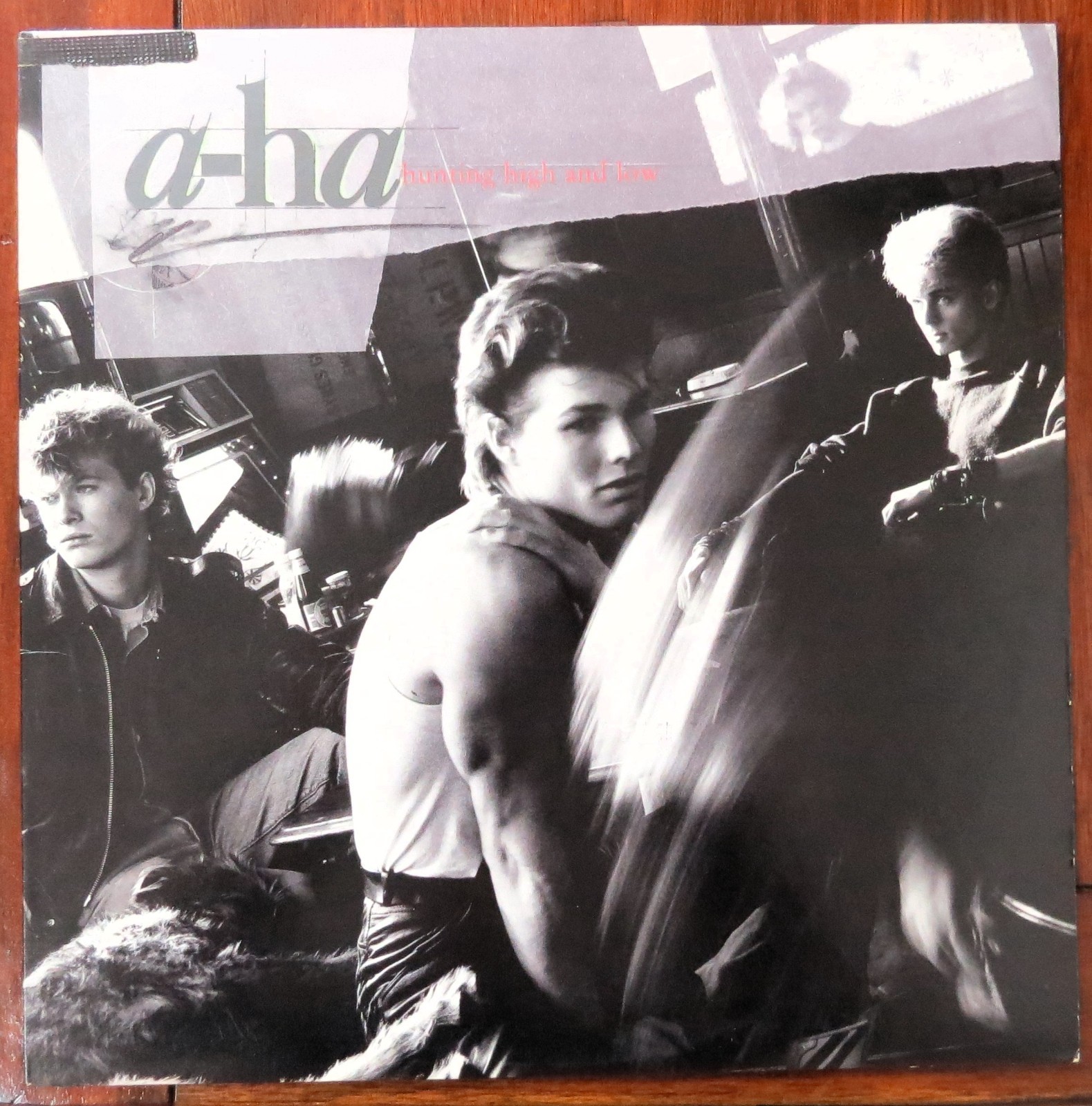 A-HA Hunting High And Low WARNER BROS. LP First Pressing 1985 Near Mint Vinyl