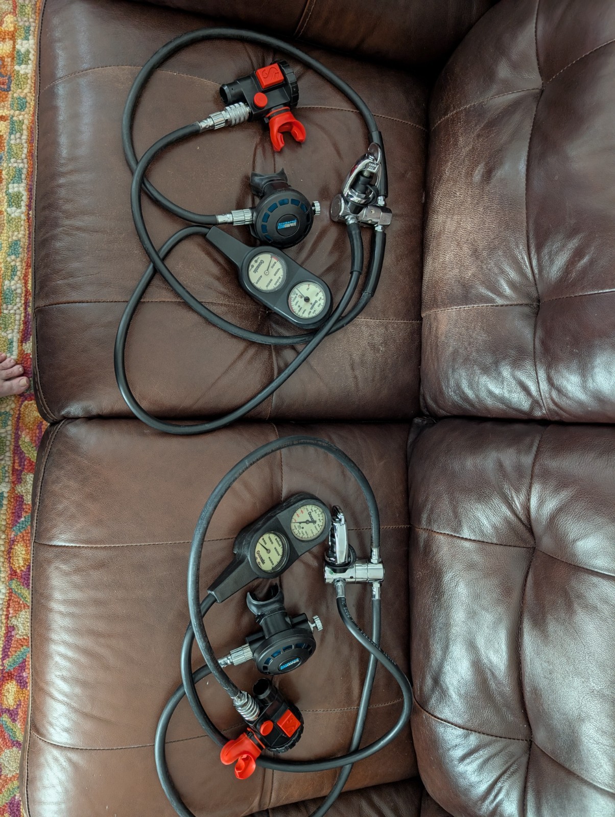 Lot of 2 Vintage Scubapro Rigs- Mk5/Graphite G250/Air2, Mk10/Graphite G250/Air2