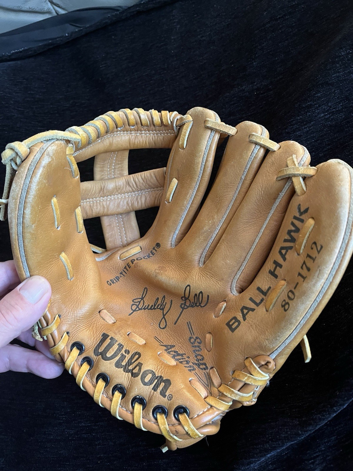 Vtg Wilson Buddy Bell Signature Ball Hawk Kids Baseball Glove 80-1712 RHT Korea