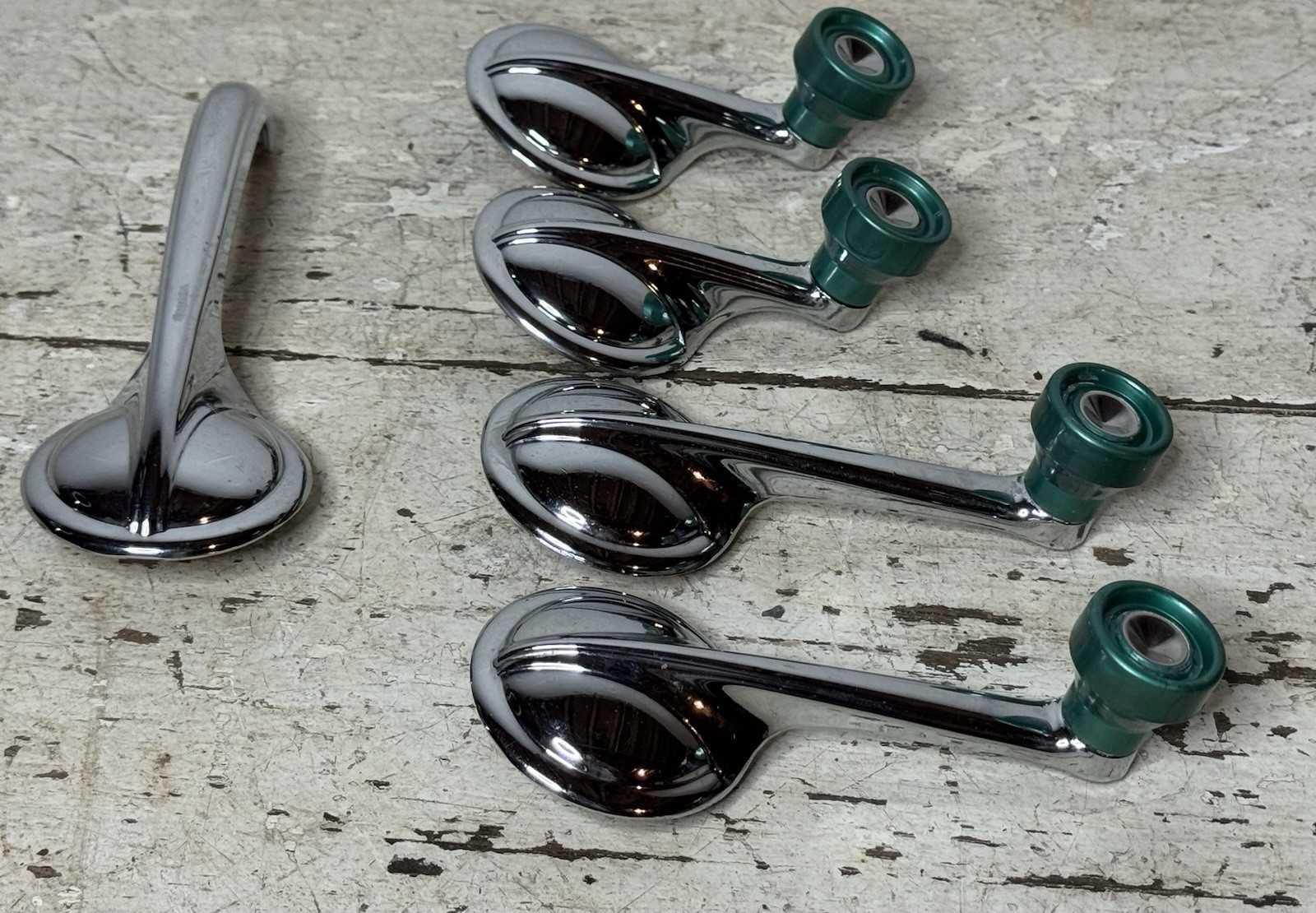 VTG GM Window Handle Cranks Chrome Green Chevy Pontiac 4150767 4151895 4151893 VTG GM Window Handle Cranks Chrome Green Chevy Pontiac 4150767 4151895 4151893