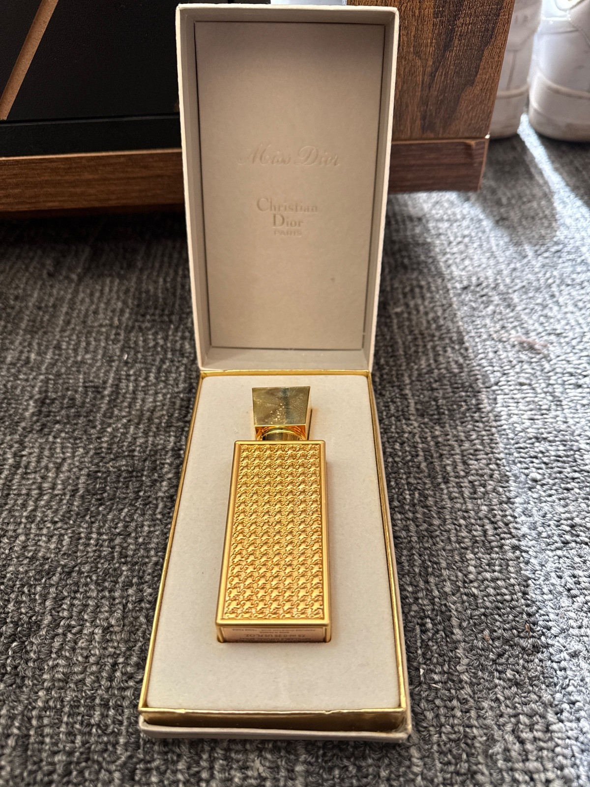 VIntage Christian Dior Miss Dior Pure Parfum Atomiseur-23 g/23 ml-Nib VIntage Christian Dior Miss Dior Pure Parfum Atomiseur-23 g/23 ml-Nib
