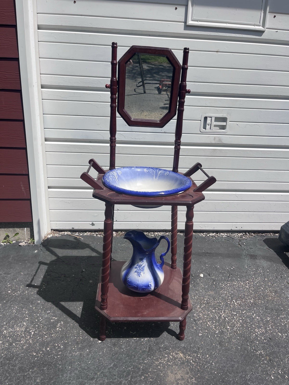 Antique Wash Basin with Wood Stand and Mirror Porcelain Bowl And Pitcher Antique Wash Basin with Wood Stand and Mirror Porcelain Bowl And Pitcher